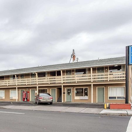 Rodeway Inn & Suites بيندلينتون، أوريغون المظهر الخارجي الصورة