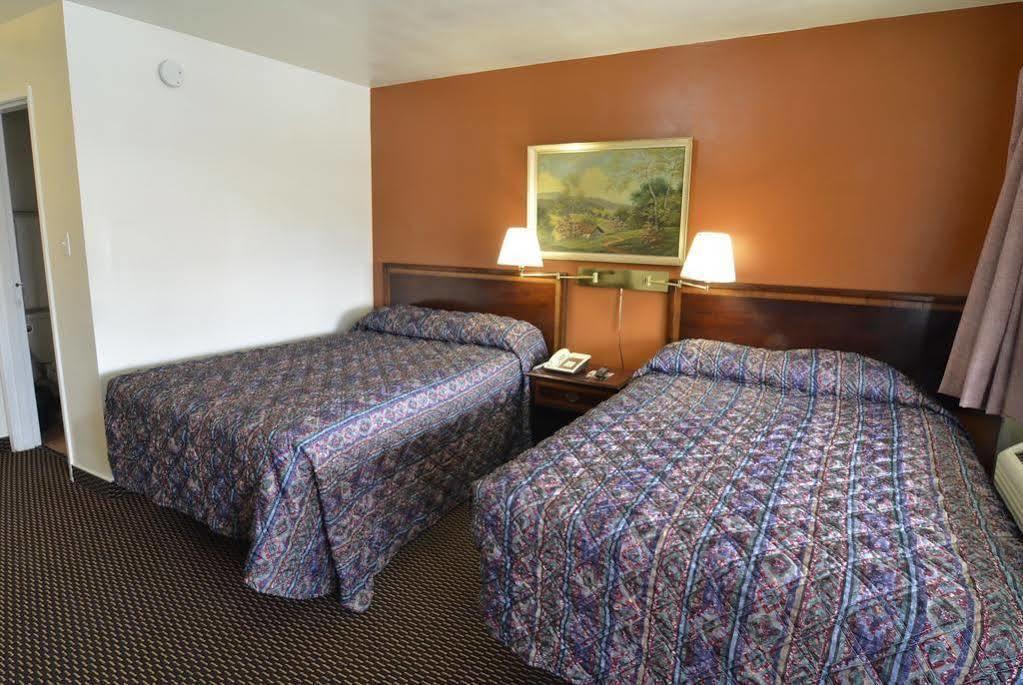 Rodeway Inn & Suites بيندلينتون، أوريغون المظهر الخارجي الصورة
